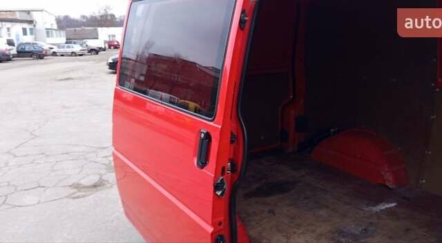 Червоний Фольксваген Transporter, об'ємом двигуна 2.46 л та пробігом 275 тис. км за 7000 $, фото 20 на Automoto.ua