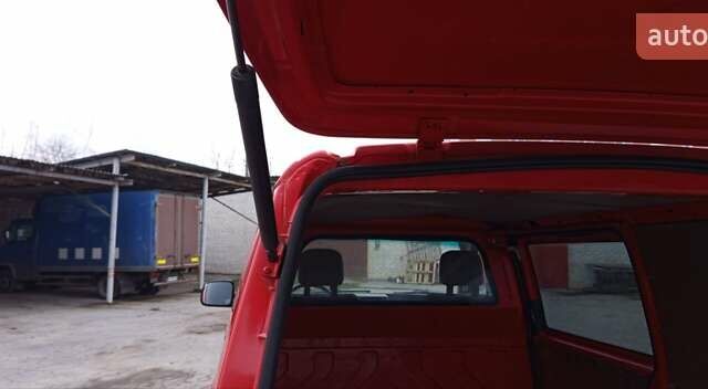 Червоний Фольксваген Transporter, об'ємом двигуна 2.46 л та пробігом 275 тис. км за 7000 $, фото 15 на Automoto.ua