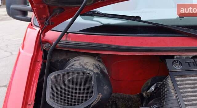 Червоний Фольксваген Transporter, об'ємом двигуна 2.46 л та пробігом 275 тис. км за 7000 $, фото 35 на Automoto.ua