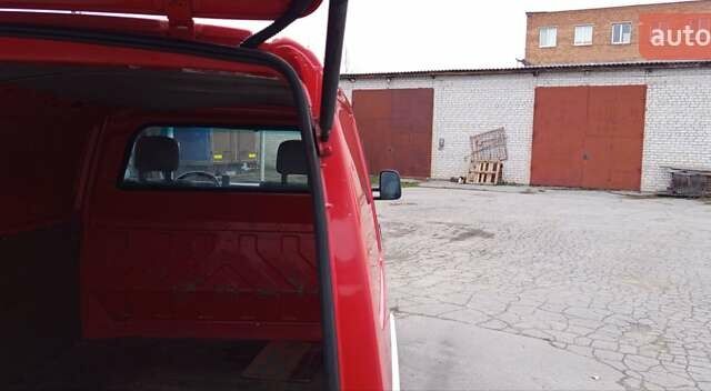 Червоний Фольксваген Transporter, об'ємом двигуна 2.46 л та пробігом 275 тис. км за 7000 $, фото 12 на Automoto.ua