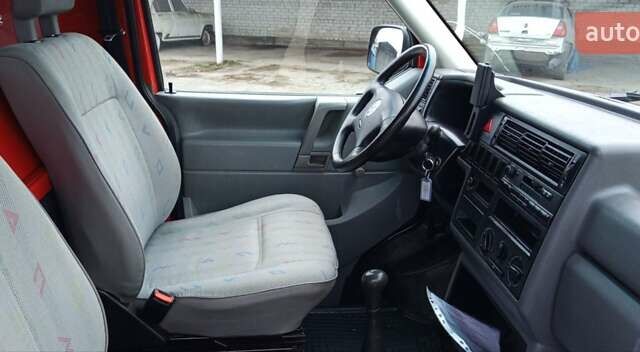 Червоний Фольксваген Transporter, об'ємом двигуна 2.46 л та пробігом 275 тис. км за 7000 $, фото 26 на Automoto.ua