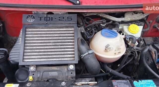 Червоний Фольксваген Transporter, об'ємом двигуна 2.46 л та пробігом 275 тис. км за 7000 $, фото 34 на Automoto.ua