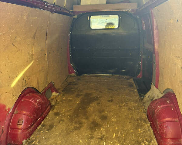 Красный Фольксваген Transporter, объемом двигателя 1.97 л и пробегом 350 тыс. км за 10500 $, фото 6 на Automoto.ua