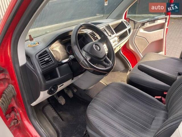 Червоний Фольксваген Transporter, об'ємом двигуна 2 л та пробігом 265 тис. км за 14900 $, фото 6 на Automoto.ua