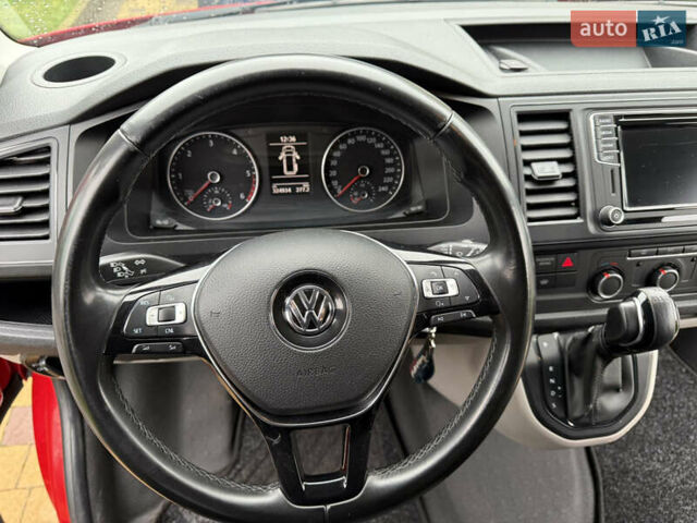 Красный Фольксваген Transporter, объемом двигателя 2 л и пробегом 298 тыс. км за 21200 $, фото 13 на Automoto.ua