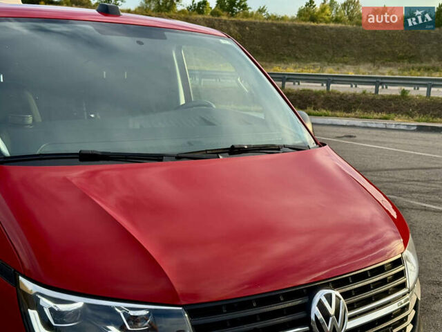 Красный Фольксваген Transporter, объемом двигателя 2 л и пробегом 219 тыс. км за 25950 $, фото 10 на Automoto.ua