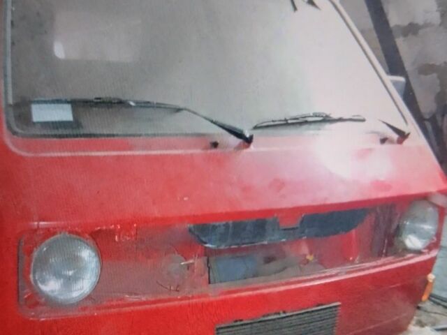 Красный Фольксваген Transporter, объемом двигателя 1 л и пробегом 25 тыс. км за 428 $, фото 4 на Automoto.ua