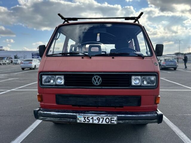 Червоний Фольксваген Transporter, об'ємом двигуна 0 л та пробігом 300 тис. км за 1600 $, фото 2 на Automoto.ua