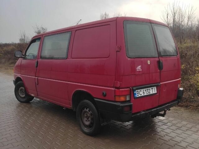 Червоний Фольксваген Transporter, об'ємом двигуна 1.8 л та пробігом 450 тис. км за 2300 $, фото 4 на Automoto.ua