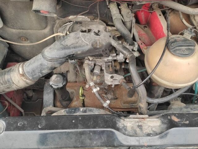 Червоний Фольксваген Transporter, об'ємом двигуна 1.8 л та пробігом 450 тис. км за 2300 $, фото 14 на Automoto.ua