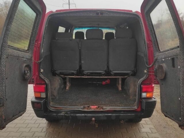 Червоний Фольксваген Transporter, об'ємом двигуна 1.8 л та пробігом 450 тис. км за 2300 $, фото 6 на Automoto.ua