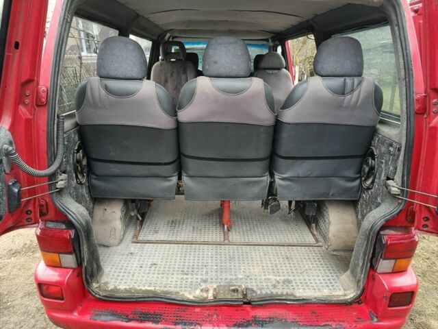 Червоний Фольксваген Transporter, об'ємом двигуна 1.9 л та пробігом 670 тис. км за 3000 $, фото 12 на Automoto.ua