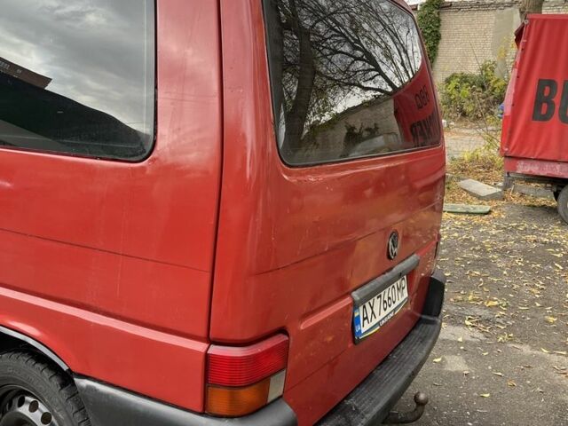 Фольксваген Transporter 1996 у Харкові на Automoto.ua Червоний Фольксваген Transporter, об'ємом двигуна 1.9 л та пробігом 366 тис. км за 5600 $, фото 7 на Automoto.ua