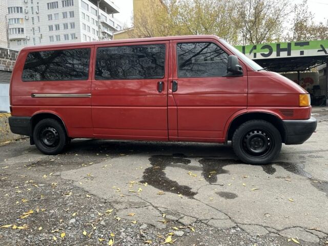 Фольксваген Transporter 1996 у Харкові на Automoto.ua Червоний Фольксваген Transporter, об'ємом двигуна 1.9 л та пробігом 366 тис. км за 5600 $, фото 4 на Automoto.ua