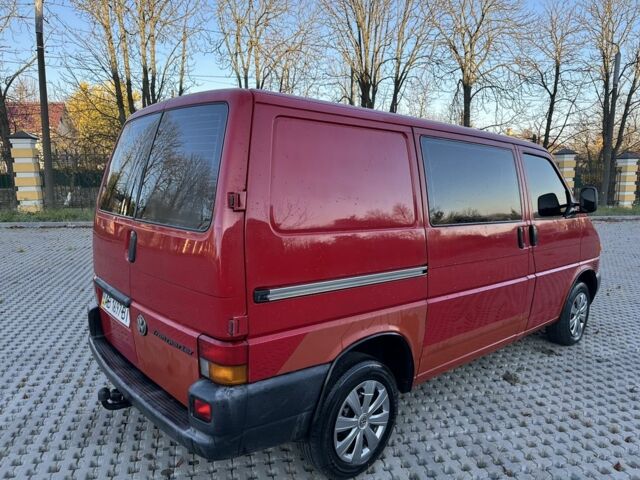 Красный Фольксваген Transporter, объемом двигателя 1.9 л и пробегом 320 тыс. км за 4650 $, фото 6 на Automoto.ua