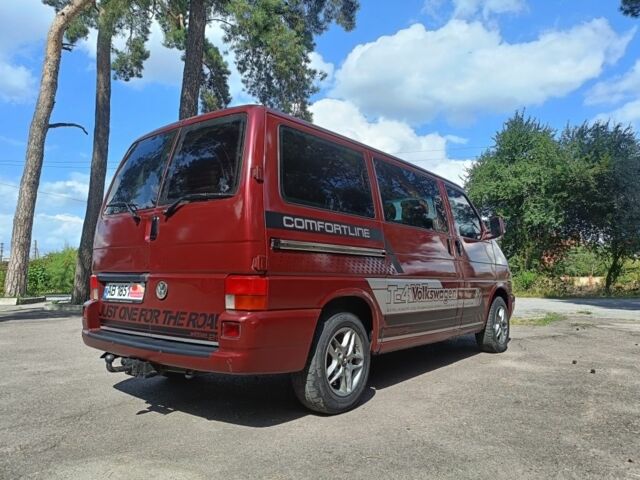 Красный Фольксваген Transporter, объемом двигателя 2.5 л и пробегом 527 тыс. км за 6700 $, фото 5 на Automoto.ua