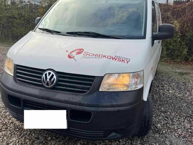 Красный Фольксваген Transporter, объемом двигателя 1.9 л и пробегом 274 тыс. км за 3714 $, фото 2 на Automoto.ua