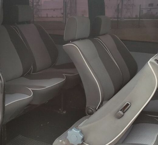 Красный Фольксваген Transporter, объемом двигателя 1.9 л и пробегом 345 тыс. км за 8000 $, фото 11 на Automoto.ua