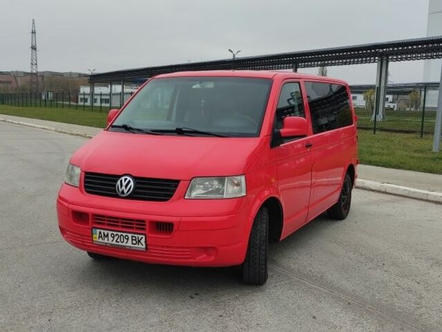 Красный Фольксваген Transporter, объемом двигателя 1.9 л и пробегом 345 тыс. км за 8000 $, фото 18 на Automoto.ua