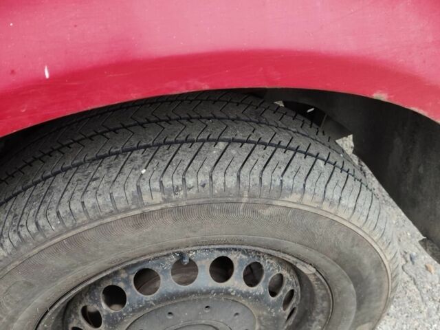 Червоний Фольксваген Transporter, об'ємом двигуна 2 л та пробігом 250 тис. км за 5300 $, фото 3 на Automoto.ua