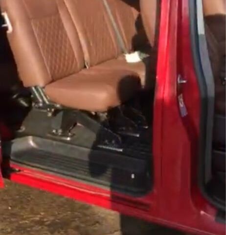 Червоний Фольксваген Transporter, об'ємом двигуна 2.5 л та пробігом 190 тис. км за 10200 $, фото 2 на Automoto.ua