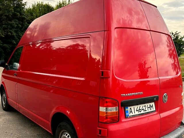 Красный Фольксваген Transporter, объемом двигателя 2.5 л и пробегом 322 тыс. км за 7200 $, фото 6 на Automoto.ua