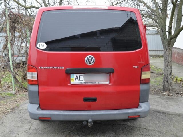 Червоний Фольксваген Transporter, об'ємом двигуна 2 л та пробігом 446 тис. км за 14100 $, фото 2 на Automoto.ua
