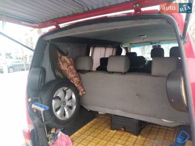 Красный Фольксваген Transporter, объемом двигателя 2 л и пробегом 50 тыс. км за 4500 $, фото 12 на Automoto.ua
