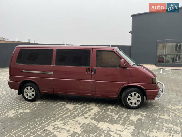 Красный Фольксваген Transporter, объемом двигателя 1.97 л и пробегом 300 тыс. км за 2999 $, фото 14 на Automoto.ua