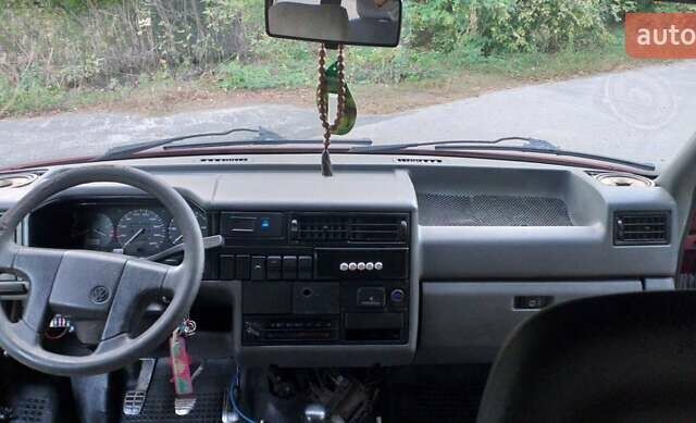 Червоний Фольксваген Transporter, об'ємом двигуна 2.4 л та пробігом 459 тис. км за 5200 $, фото 16 на Automoto.ua