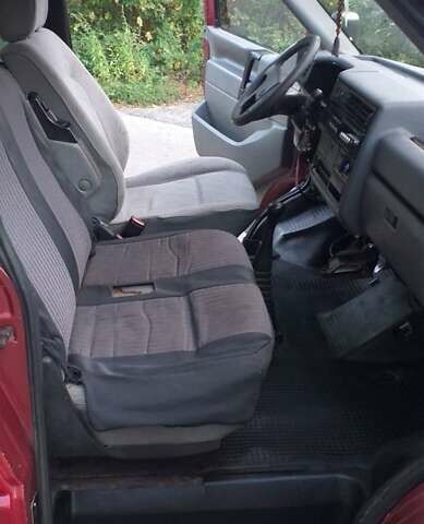 Червоний Фольксваген Transporter, об'ємом двигуна 2.4 л та пробігом 459 тис. км за 5200 $, фото 20 на Automoto.ua