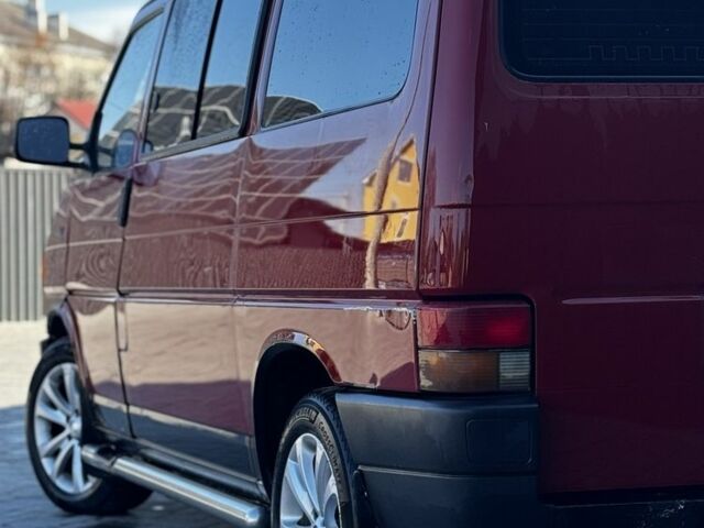 Красный Фольксваген Transporter, объемом двигателя 1.9 л и пробегом 324 тыс. км за 4500 $, фото 20 на Automoto.ua