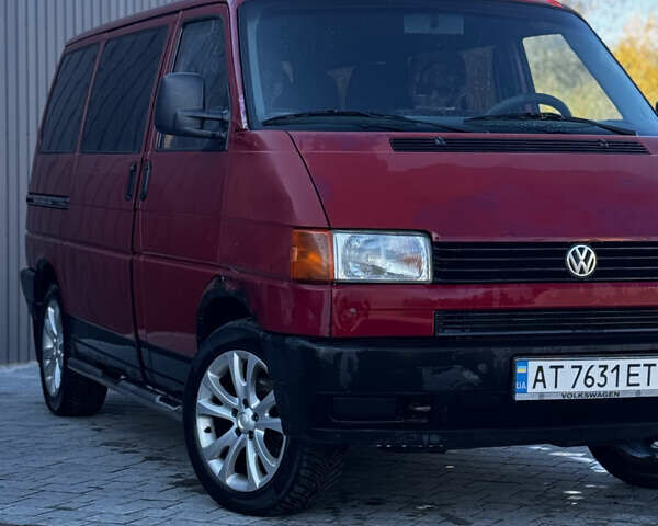 Красный Фольксваген Transporter, объемом двигателя 1.9 л и пробегом 324 тыс. км за 4500 $, фото 2 на Automoto.ua
