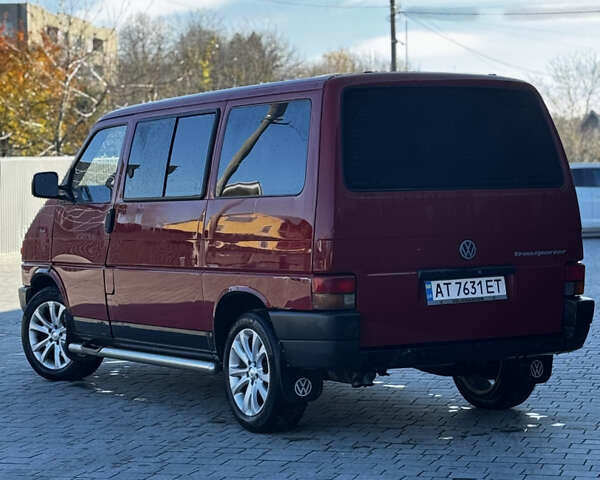 Красный Фольксваген Transporter, объемом двигателя 1.9 л и пробегом 324 тыс. км за 4500 $, фото 9 на Automoto.ua