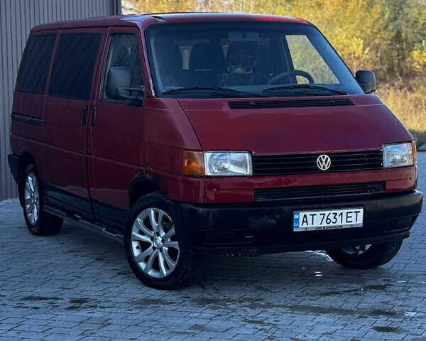 Красный Фольксваген Transporter, объемом двигателя 1.9 л и пробегом 324 тыс. км за 4500 $, фото 7 на Automoto.ua