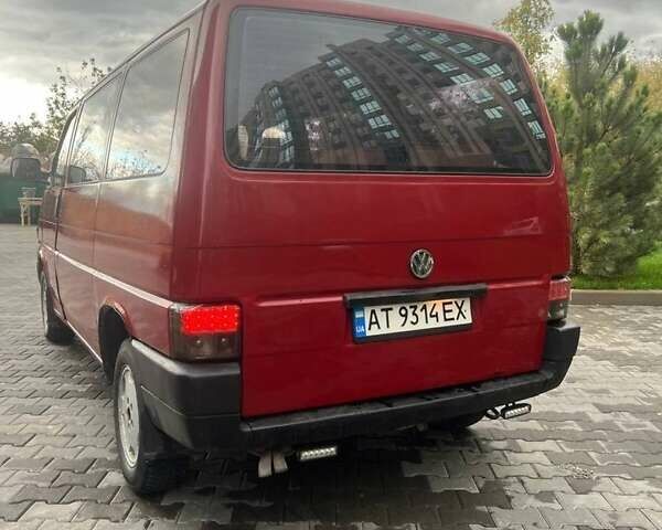 Красный Фольксваген Transporter, объемом двигателя 1.9 л и пробегом 350 тыс. км за 4650 $, фото 6 на Automoto.ua