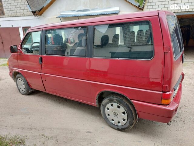Красный Фольксваген Transporter, объемом двигателя 1.9 л и пробегом 400 тыс. км за 6400 $, фото 3 на Automoto.ua