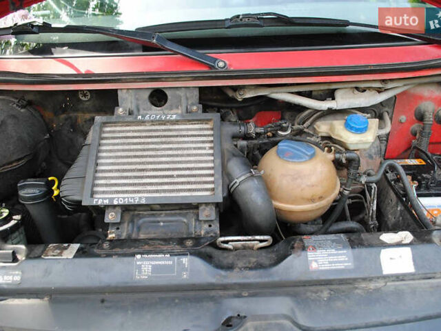 Красный Фольксваген Transporter, объемом двигателя 0 л и пробегом 608 тыс. км за 4300 $, фото 13 на Automoto.ua