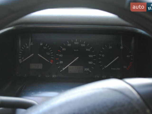 Красный Фольксваген Transporter, объемом двигателя 0 л и пробегом 608 тыс. км за 4300 $, фото 11 на Automoto.ua