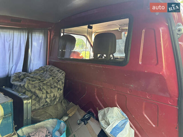 Красный Фольксваген Transporter, объемом двигателя 1.9 л и пробегом 320 тыс. км за 3300 $, фото 8 на Automoto.ua