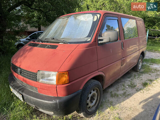 Красный Фольксваген Transporter, объемом двигателя 1.9 л и пробегом 320 тыс. км за 3300 $, фото 1 на Automoto.ua