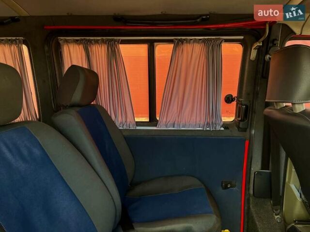 Красный Фольксваген Transporter, объемом двигателя 2.46 л и пробегом 350 тыс. км за 6900 $, фото 18 на Automoto.ua