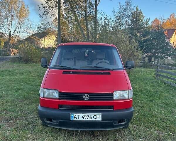 Красный Фольксваген Transporter, объемом двигателя 2.4 л и пробегом 400 тыс. км за 4600 $, фото 16 на Automoto.ua