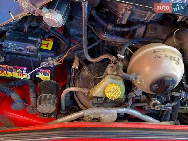 Красный Фольксваген Transporter, объемом двигателя 2.46 л и пробегом 350 тыс. км за 6900 $, фото 21 на Automoto.ua