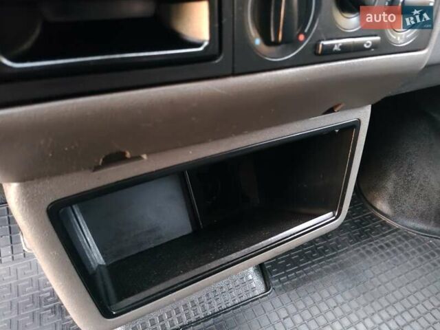 Червоний Фольксваген Transporter, об'ємом двигуна 2.46 л та пробігом 280 тис. км за 8600 $, фото 52 на Automoto.ua