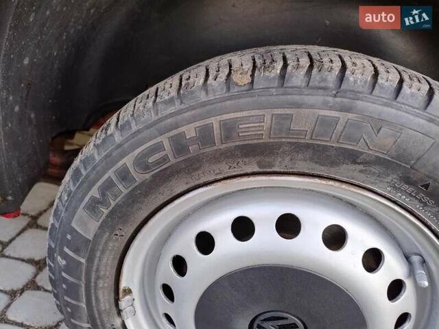 Червоний Фольксваген Transporter, об'ємом двигуна 2.46 л та пробігом 280 тис. км за 8600 $, фото 30 на Automoto.ua