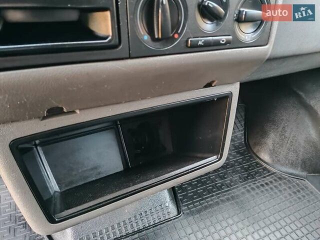 Червоний Фольксваген Transporter, об'ємом двигуна 2.46 л та пробігом 280 тис. км за 8600 $, фото 51 на Automoto.ua