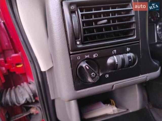 Червоний Фольксваген Transporter, об'ємом двигуна 2.46 л та пробігом 280 тис. км за 8600 $, фото 45 на Automoto.ua