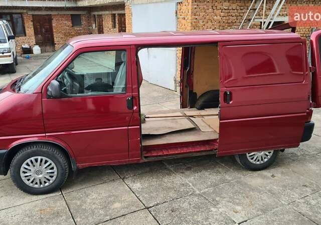 Красный Фольксваген Transporter, объемом двигателя 2.5 л и пробегом 206 тыс. км за 7290 $, фото 9 на Automoto.ua