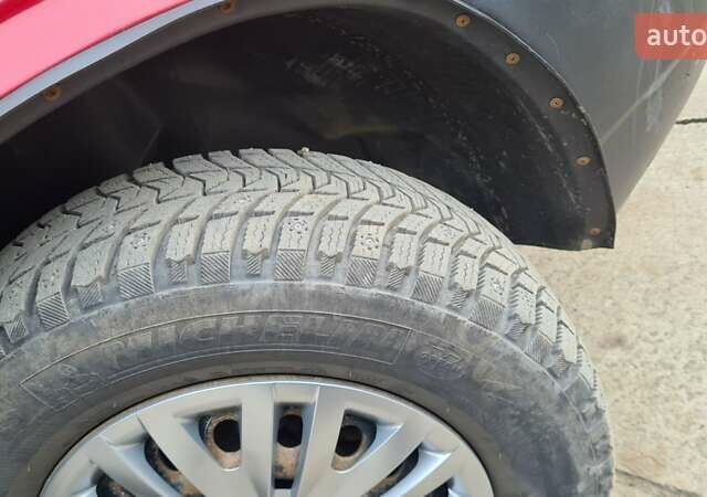 Красный Фольксваген Transporter, объемом двигателя 2.5 л и пробегом 206 тыс. км за 7290 $, фото 19 на Automoto.ua